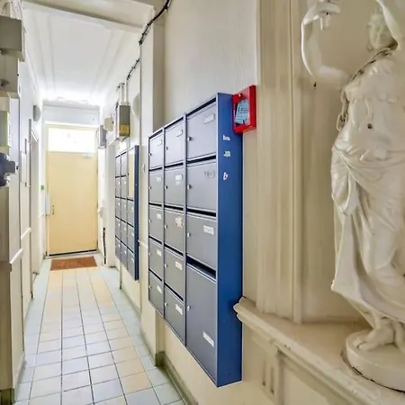 Cozy Dans Quartier Historique Apartment Paris